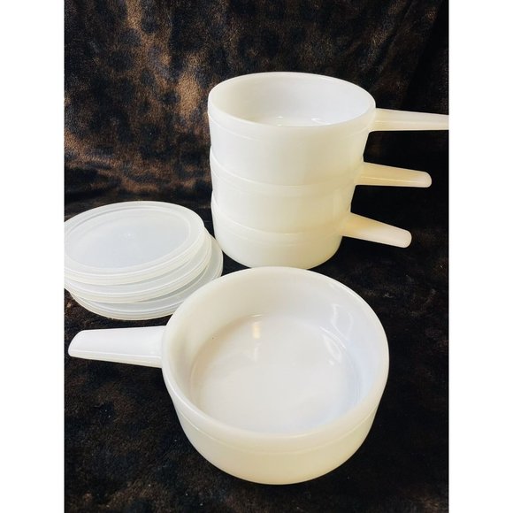 Set 4 w 3 Lids Handled White Milk Glass Ovenware 14oz USA Bowls Vintage - Picture 1 of 10